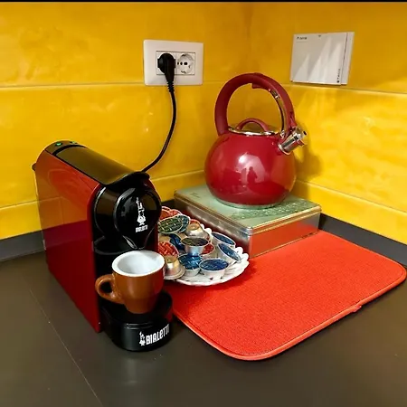 Mirto House アパート ローマ